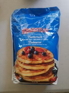 KRUSTEAZ Buttermilk Pancake waffle Mix giant pouch 4.53 kg