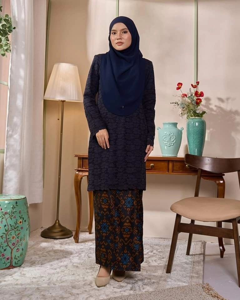 KURUNG MODEN BATIK LACE QASEH (PO), Women's Fashion, Muslimah