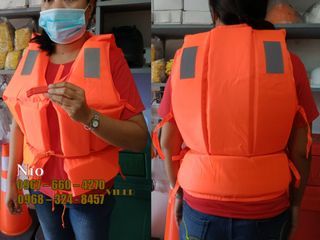 life vest ordinary orange
