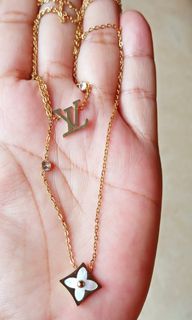 Lv double chain necklace from japan