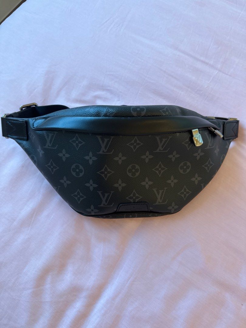 LV Men Discovery Bum Bag Luxury Bags Wallets on Carousell