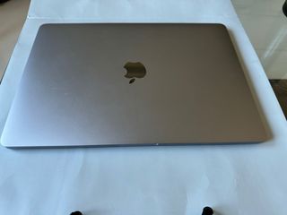 Macbook Pro M2 13-inch 512GB For sale or swap