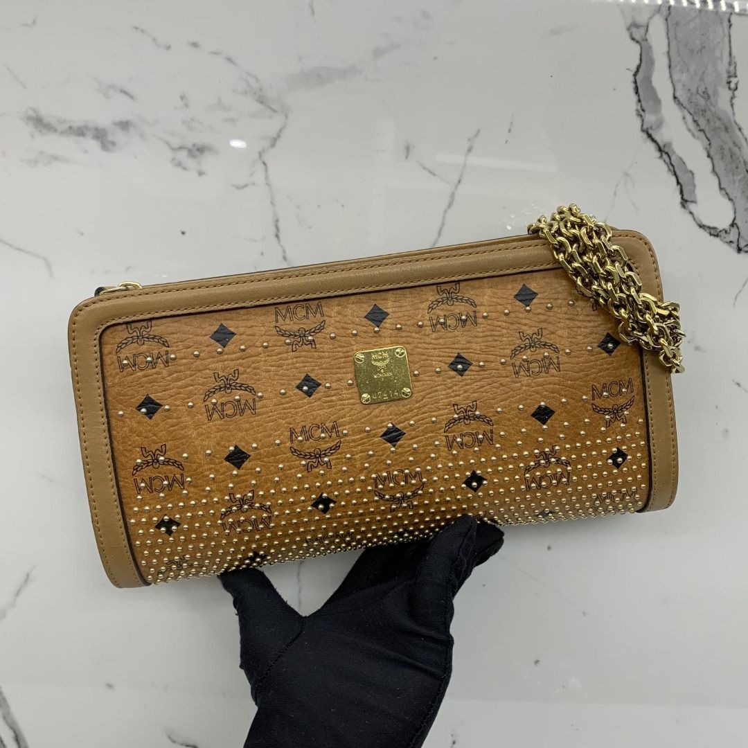 DISCOUNTED MCM BROWN CHAIN WALLET SHOULDER BAG 247017383 WE Women s Fashion Bags Wallets Shoulder Bags on Carousell