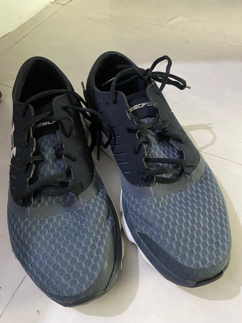 Mizuno (Category: Sneakers) located in Cavite. Submitted by migspan (Listing ID 1301219493, Image 3). Description: Almost unused. Rfs: Need funds.