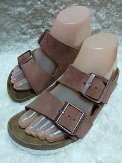 Birkenstock Arizona Womens Soft Footbed Sandals Taupe Suede, eur37NF (cm24)