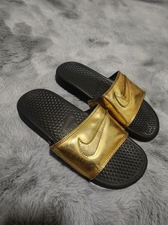 Nike Benassi Royalty Golden Check Slides 26cm