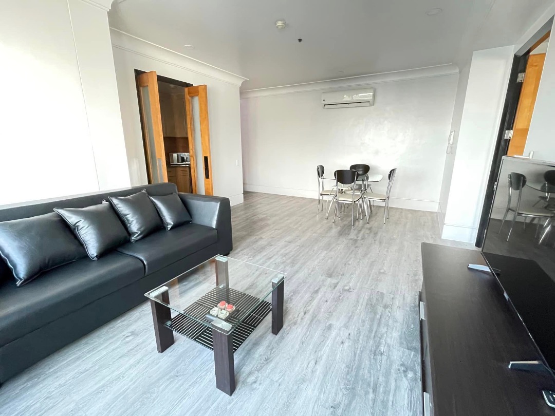 (Category: ) located in . Submitted by phil_real_estate (Listing ID 1301265678, Image 1). Description: .