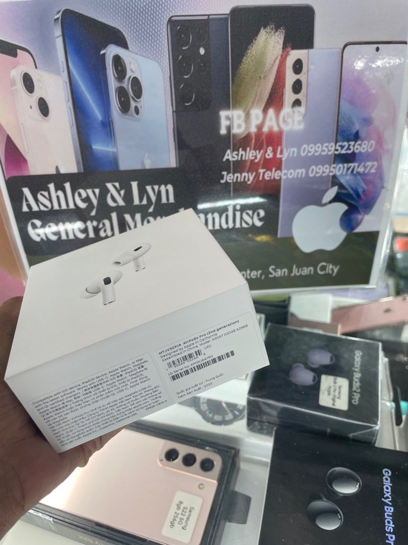 Orig Apple Airpods Pro 2 type c (Category: Earphones) located in San Juan City. Submitted by AshleyandLynGeneralmerchandise (Listing ID 1301277987, Image 3). Description: We accept trade in Credit card / Home Credit Shipping Meet ups / Delivery Fb page: Ashley & Lyn.