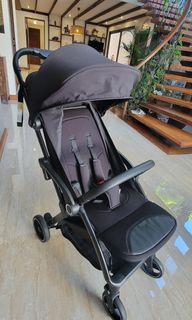 Brand New Portable Travel Baby Stroller Auto-Fold Pram Lightweight Stroller with Adjustable Foot Rest