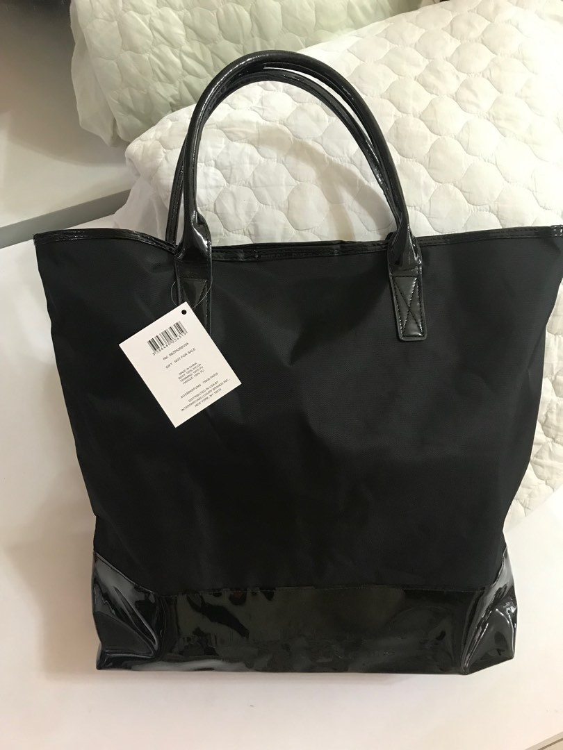 Burberry fragrance tote bag new arrivals