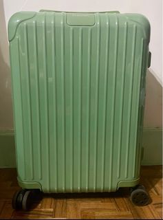 Rimowa Cabin S hand carry size