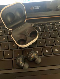 SAMSUNG Galaxy Buds2 True Wireless Earbuds Noise Cancelling