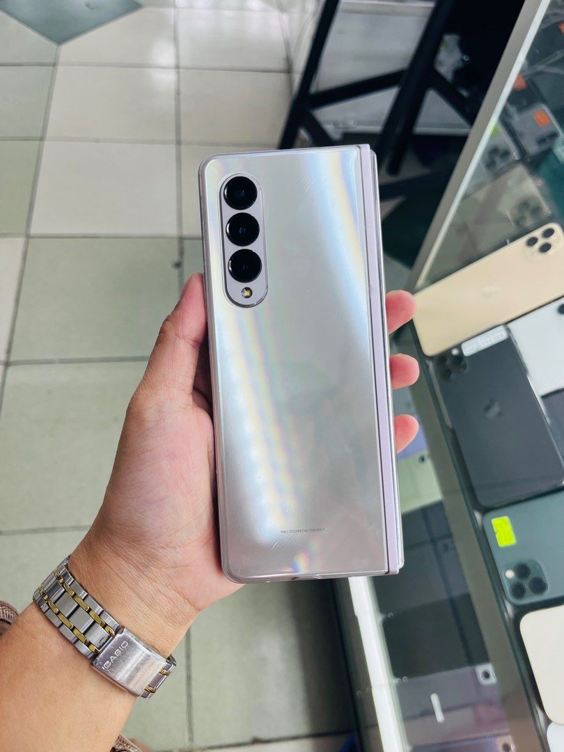 Samsung Z Fold 3 12/256gb Smartlock (Category: Samsung) located in San Juan City. Submitted by ainahgadgetsshop (Listing ID 1301283994, Image 3). Description: FOR SALE | TRADE / SWAP PASS SA MGA SCAMMERS / THIRD PARTY (RFS: Buy and Sell) ‼️FOR PROOF OF TRANSACTION AND YOUR PEACE OF MIND‼️ 📍FB Page: “Aynaa Gadgets” 📍Tiktok: “Aynaagadgetsshop” SAMSUNG Z FOLD 3 OPENLINE ❗️DETAILS❗ •12/256 GB (Other storage is also available) •Smartlock (Other netw