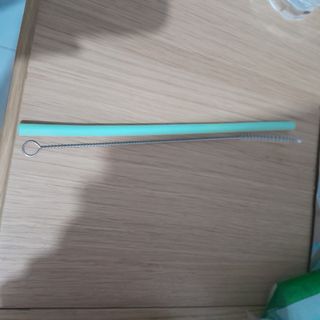 (Kategori: ) berada di . Dikirim oleh owzy_stuff (ID iklan 1301186955, Gambar 1). Deskripsi: .