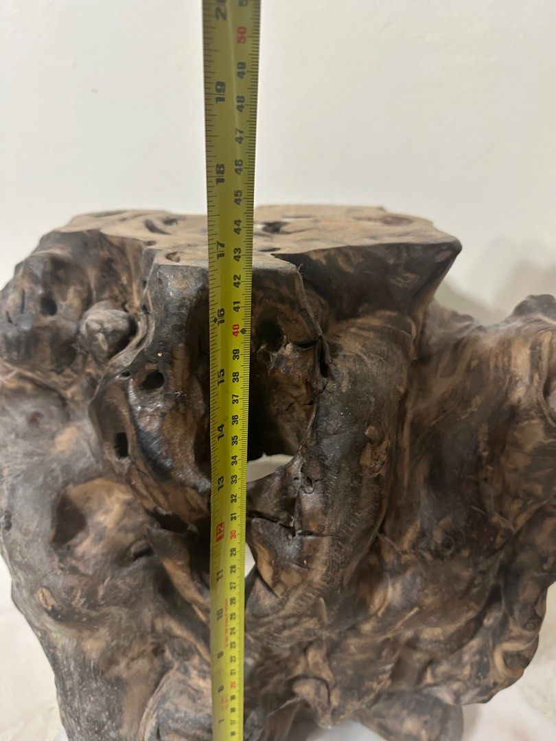 Solid Wood Stand (Category: Other Home Decor) located in Singapore. Submitted by zenflower.a23089 (Listing ID 1301276554, Image 2). Description: .