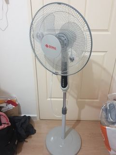 (Category: ) located in . Submitted by samsee31 (Listing ID 1301206702, Image 1). Description: .