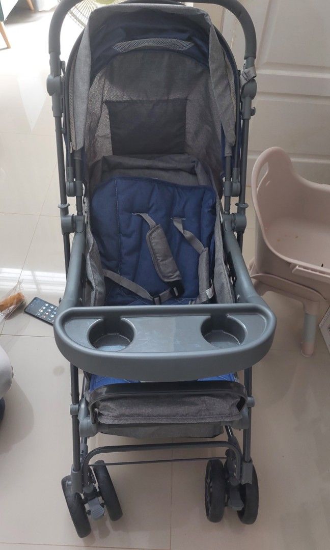 Stroller Bayi Pliko Nevada Kereta Dorong Bisa Dua Arah Dengan Dus