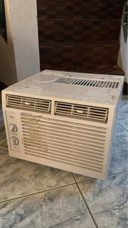 TCL 1hp window type aircon