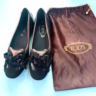 Tods Closed Flats Lofers Ballerina With Ribbon