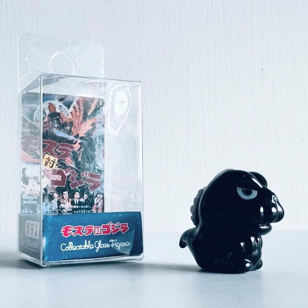 コレクタブルグラスフィギュア] ガラス製フィギュア