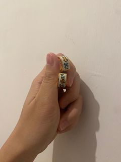 （分類：）位於 。 由 glorinlam 提交（商品編號 1301283286，圖片 1）。簡介： 。