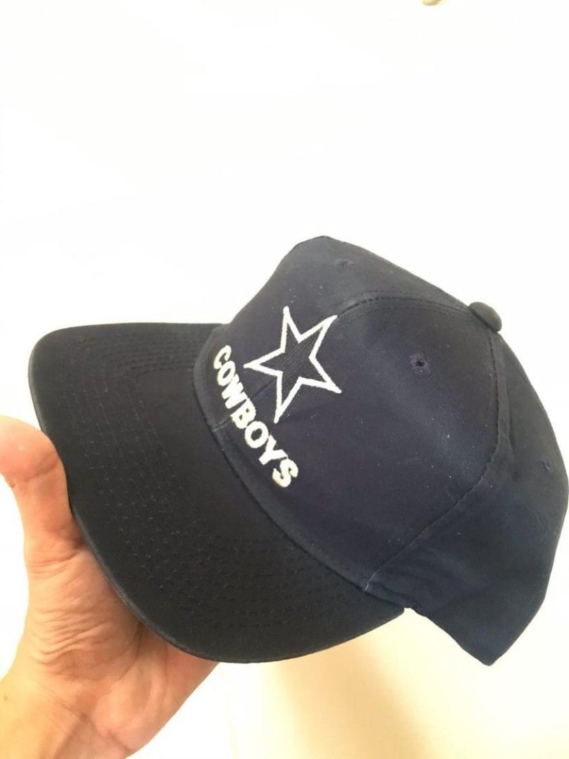Vintage cap cowboys (Category: Caps & Hats) located in Cebu City. Submitted by underrated2000 (Listing ID 1301228873, Image 1). Description: vtg cowboys cap good condition no issue color rate: 9/10 750+ ship.