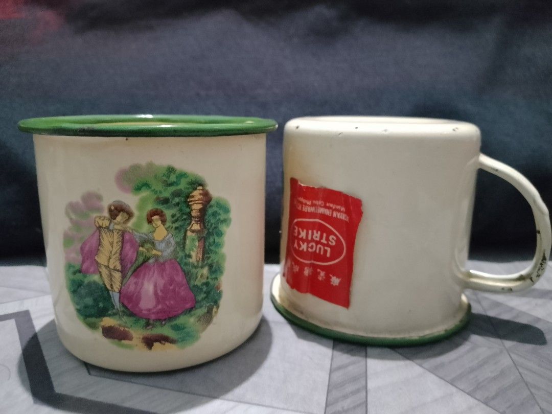 Vintage Princess courting Tin cup (Category: Coffee & Tea Tableware) located in Davao. Submitted by jeffsantos (Listing ID 1301267273, Image 1). Description: 200 each, I only have 2 pairs left. Still brand new but old stock.