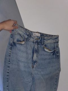 Zara high-waisted mom jeans