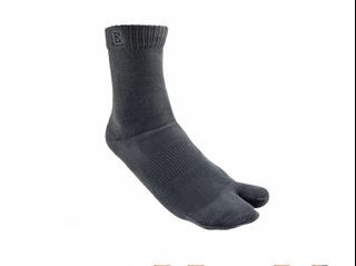 2 FOR 1 SALE — 2 Pairs HQ Merino Wool Tabi Socks (Thermal)