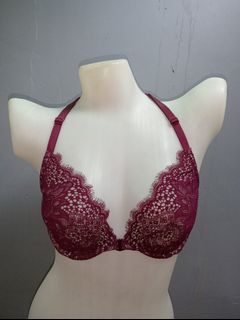 32D Sexy bra not padded with underwirefrint closure