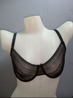 34d H&M bra not padded with underwire