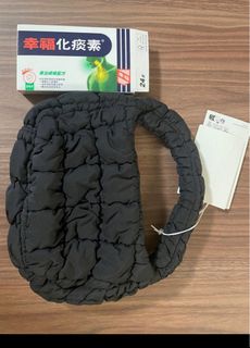 （分類：）位於 。 由 happy_shoppy_ 提交（商品編號 1304128206，圖片 1）。簡介： 。