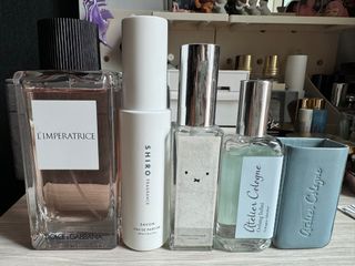 （分類：）位於 。 由 c.lll 提交（商品編號 1304345811，圖片 1）。簡介： 。