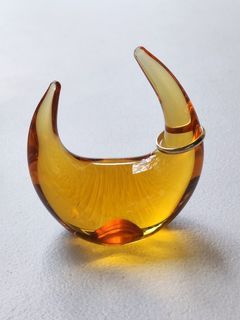 Amber Glass Ring Holder