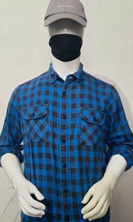 AMERICAN EAGLE OUTFITTERS LARGE U.S SIZE
