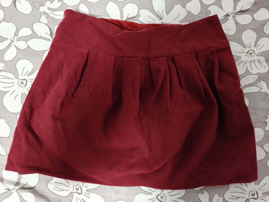 Assorted Clothes (Category: Blouses) located in Singapore. Submitted by robin0515 (Listing ID 1304287542, Image 3). Description: Mixed clothings. Selling for cheap. PM for details.