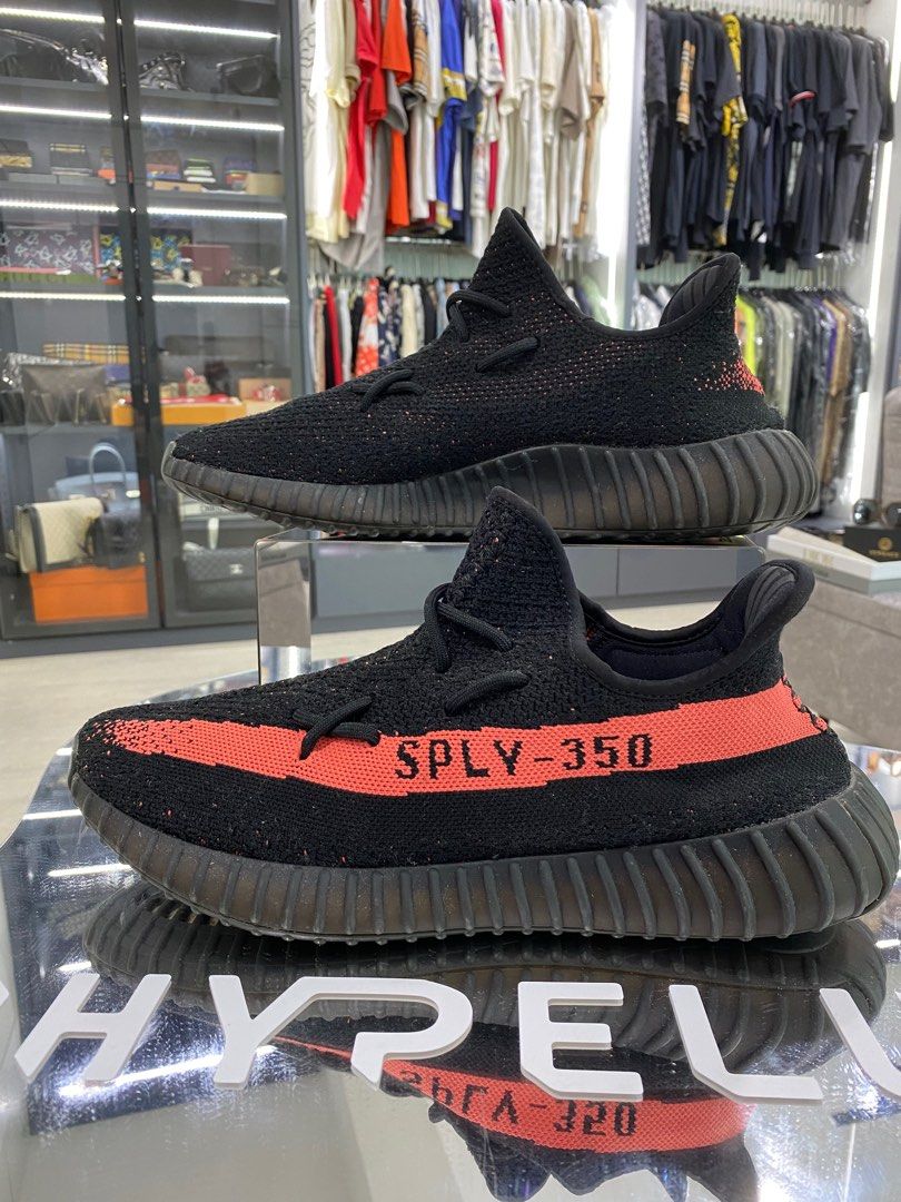 Yeezy black red stripe top