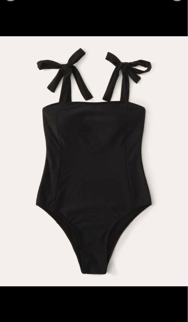 Black Square Cut Bikini (one-piece body hugging) (Category: Bikinis & Swimsuits) located in Paranaque City. Submitted by noctslivdeclutter (Listing ID 1304442047, Image 1). Description: •FITS: M-XL (the material is very stretchable and hugs the body) •BUST: 92-97cm •Original price on shein PHP450 •Worn only once to a pool party. •Can ship same day thru grab or lalamove ‼️LAST PRICE‼️ .