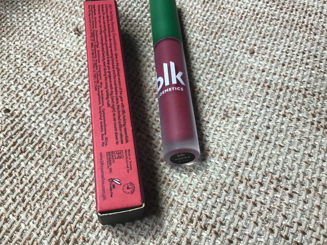 Blk soft matte mousse lip tint (Category: Makeup) located in Manila. Submitted by carou35896 (Listing ID 1304336355, Image 2). Description: lip tint.