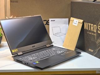 Brand new Laptop Acer Nitro 5 AN515-58-73V6 Core i7 12th Gen 16GB RAM 512GB SSD 15.6 inch 165Hz FHD 1080P RTX 4060 8GB RGB Keyboard Backlit