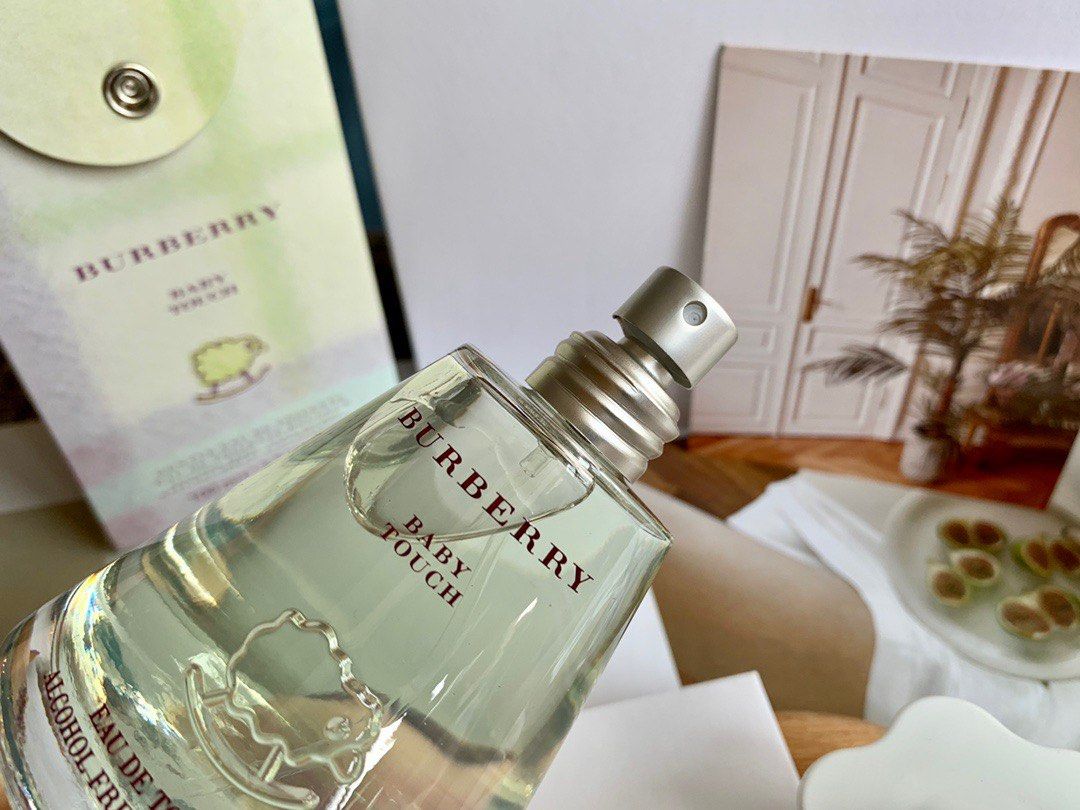 Burberry baby touch sample store