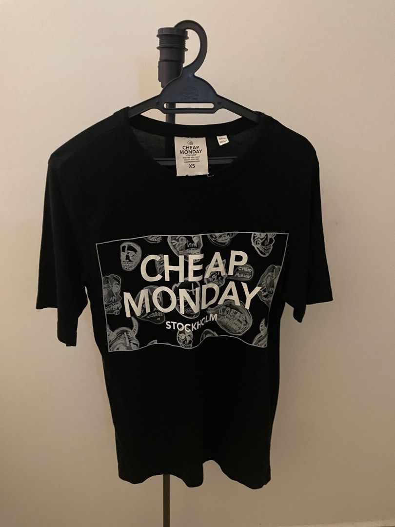 T shirt cheap monday discount