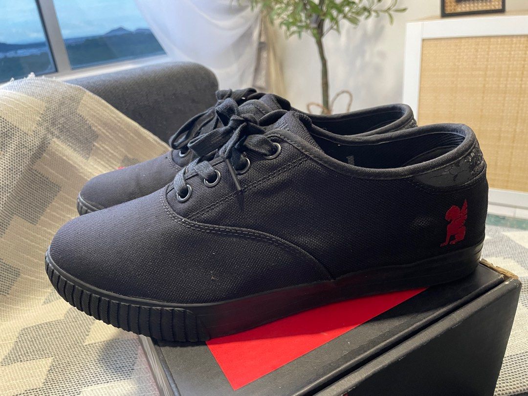Chrome industries Truk Pro Black shoes Men s Fashion Footwear Sneakers on Carousell