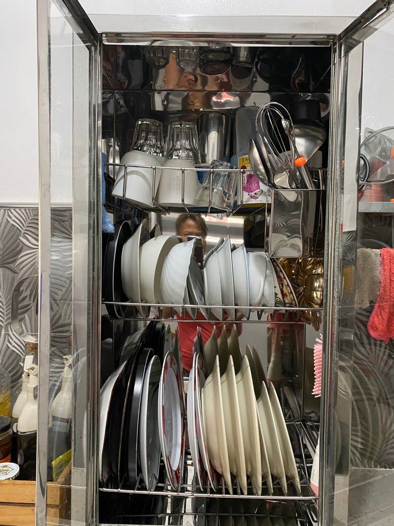 Rush Dish cabinet (pure stainless 304) (Category: Food Organization & Storage) located in Rodriguez. Submitted by cyrus0207 (Listing ID 1304294356, Image 2). Description: Just bought yesterday for 6500 Rfs: Too big for our kitchen and doesn’t fit our theme. Will shoulder sf if within ncr or nearby provinces. (Via lalamove) .