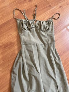 Dress with slit corset type