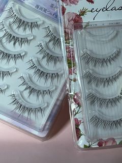 FREE 9 pairs of lashes