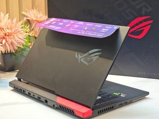 Gaming Laptop Asus Rog Strix G513IH-HN009T AMD Ryzen 7 4800H 16GB RAM 512GB SSD Geforce 15.6 inch IPS Display GTX 1650 4GB FULL HD 1080 144Hz Gsync RGB Keyboard 💻GAMING Laptop, Complete With Box Prestine Condition