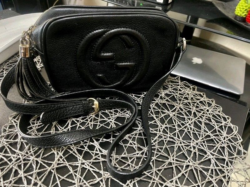 Gucci soho sling bag original shop