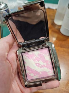 (Category: ) located in . Submitted by melleyna (Listing ID 1304395989, Image 1). Description: .