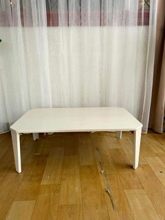 Imported foldable center table